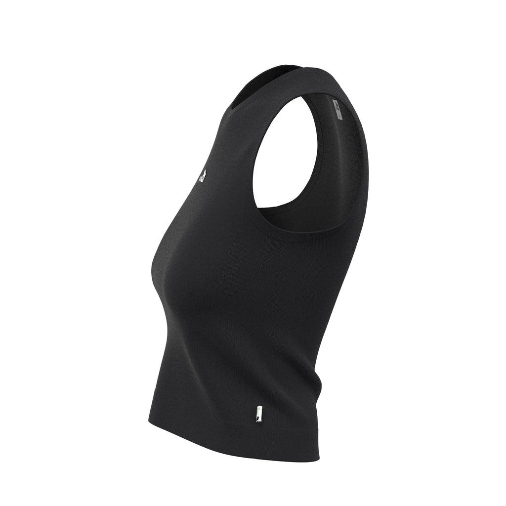 Sport Basic Top Äve in schwarz